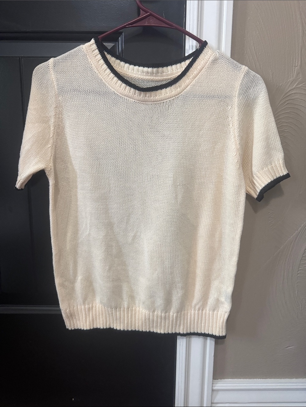 SHEIN Cream Knit Top with Black Trim